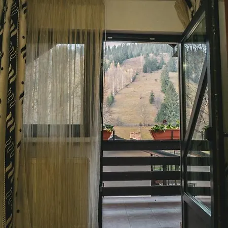 Casa Cristina 3* Fundu Moldovei